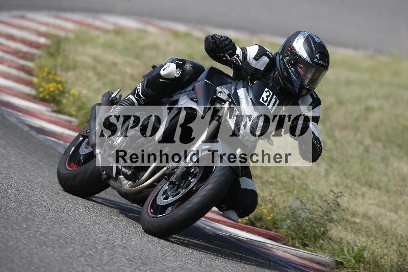 /Archiv-2023/47 24.07.2023 Track Day Motos Dario - Moto Club Anneau du Rhin/31